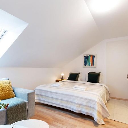 Cathedral Apartments By Reside Baltic Vilnius Luaran gambar