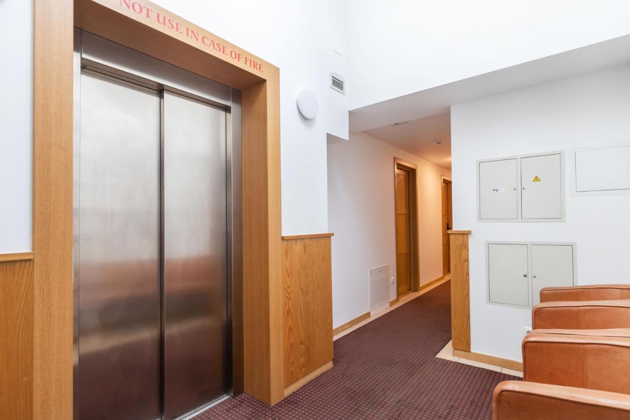 Cathedral Apartments By Reside Baltic Vilnius Luaran gambar