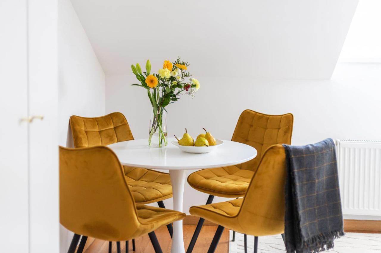 Cathedral Apartments By Reside Baltic Vilnius Luaran gambar
