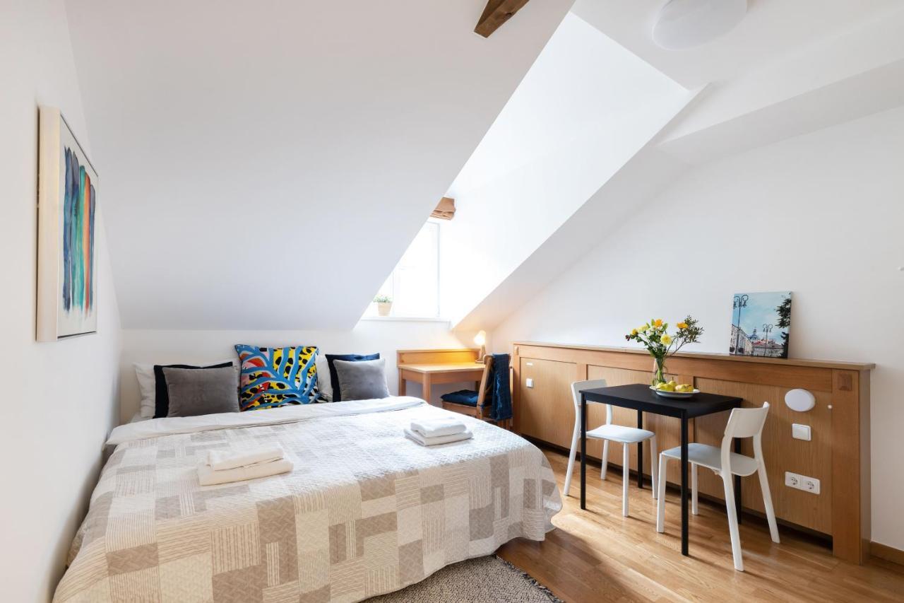 Cathedral Apartments By Reside Baltic Vilnius Luaran gambar